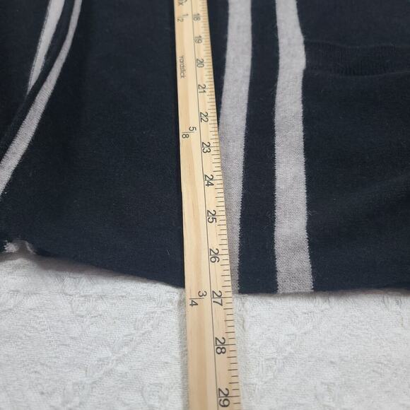 C by Bloomingdale's women's 100% cashmere black/white cape sweater size L/XL - Picture 5 of 10